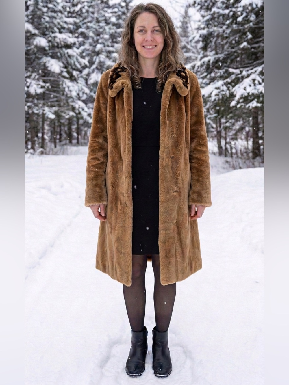 Elegant Tan Women's Genuine Mink Fur Coat